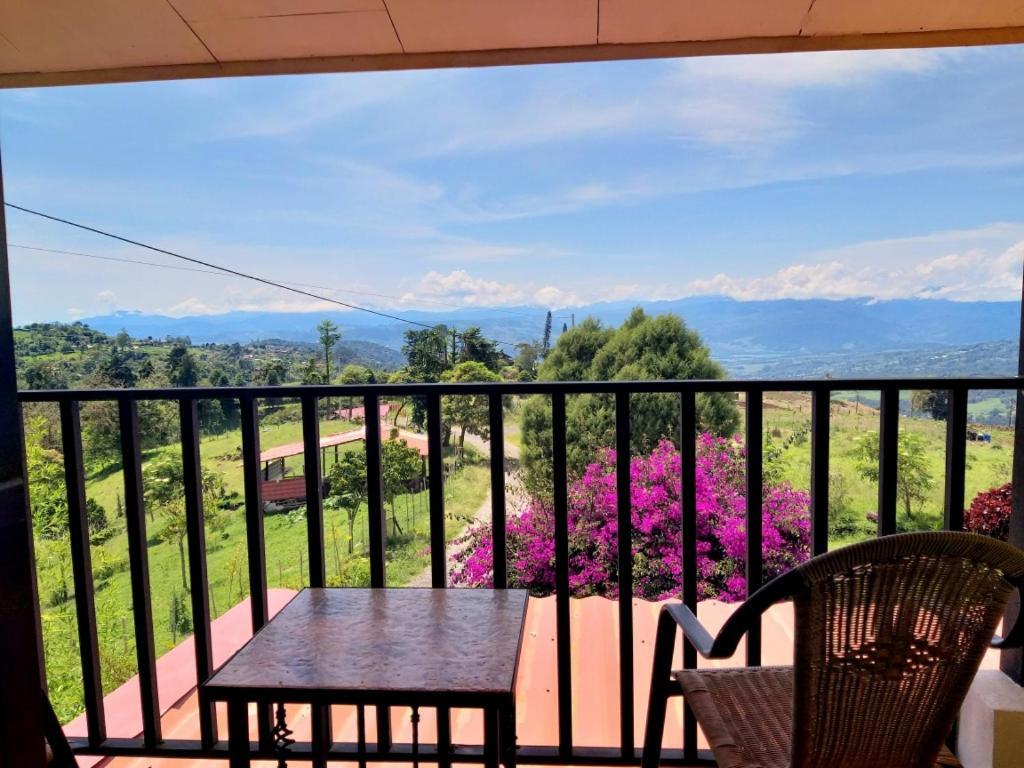 Guayabo Lodge Santa Cruz  Dış mekan fotoğraf